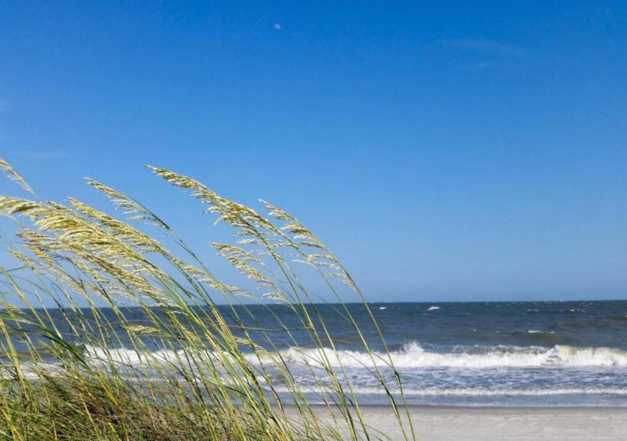 Ocean Dunes Villas #111, Beach Condo In Coligny Beach, 43 S Forest Beach Dr, Hilton Head Sc, Oceanfront Condo, Heated Pool, By Vacation Rental Hhi Гілтон-Гед-Айленд Екстер'єр фото