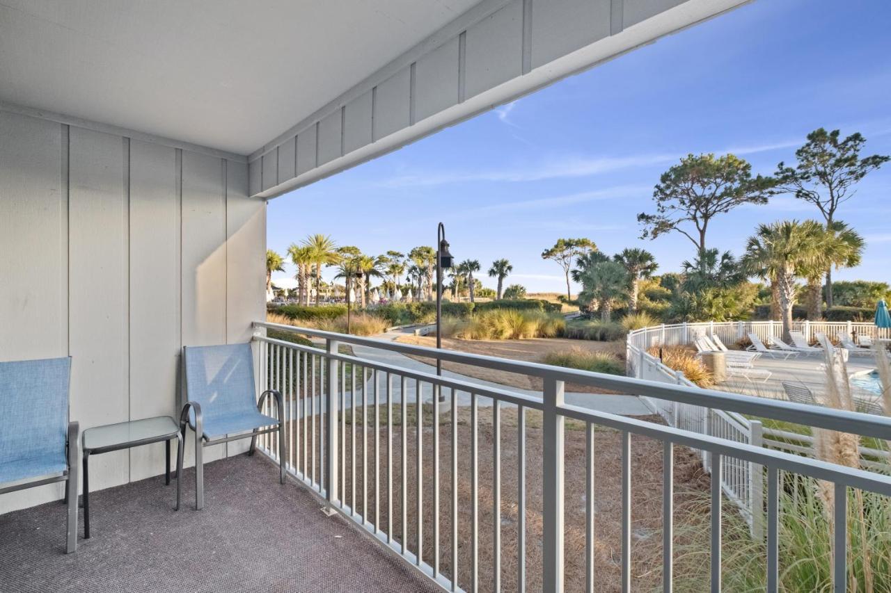 Ocean Dunes Villas #111, Beach Condo In Coligny Beach, 43 S Forest Beach Dr, Hilton Head Sc, Oceanfront Condo, Heated Pool, By Vacation Rental Hhi Гілтон-Гед-Айленд Екстер'єр фото